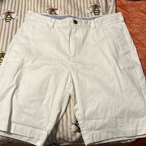 Men’s white brooks brothers shorts size 36
